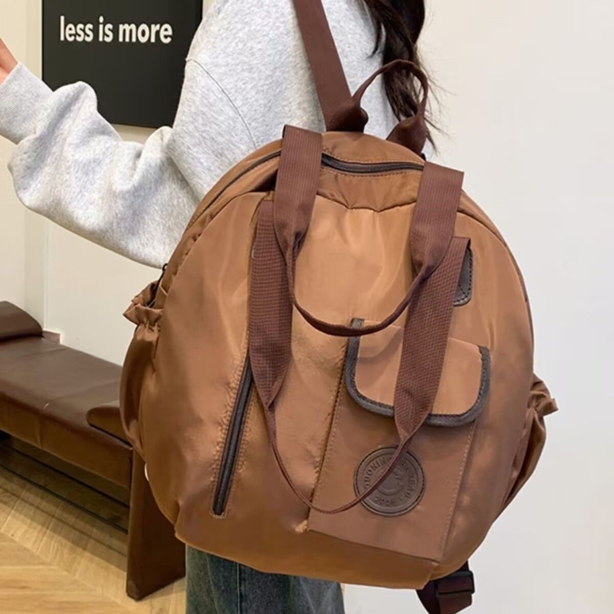 🎁 【Vremenski ograničena ponuda】Elegantni, svestrani, vodootporni ruksak velikog kapaciteta