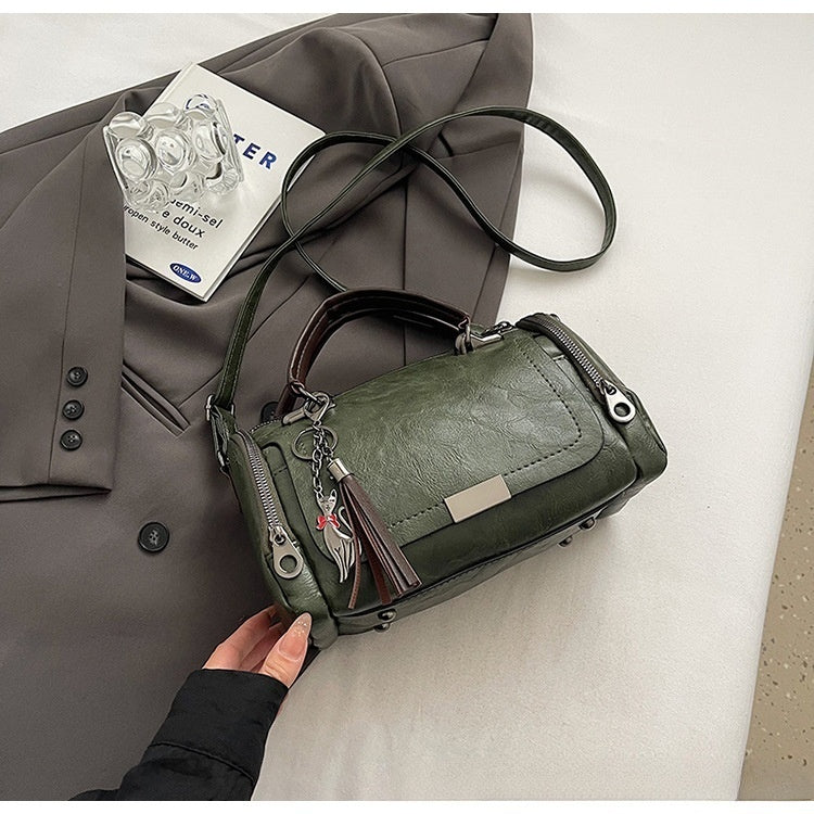 2026 Dámska crossbody taška — retro dizajn s strapcami, jednoliate patchwork prevedenie