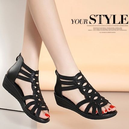 👡【35-40】2024 nowe sandały damskie o prostym, klasycznym kroju 3636046