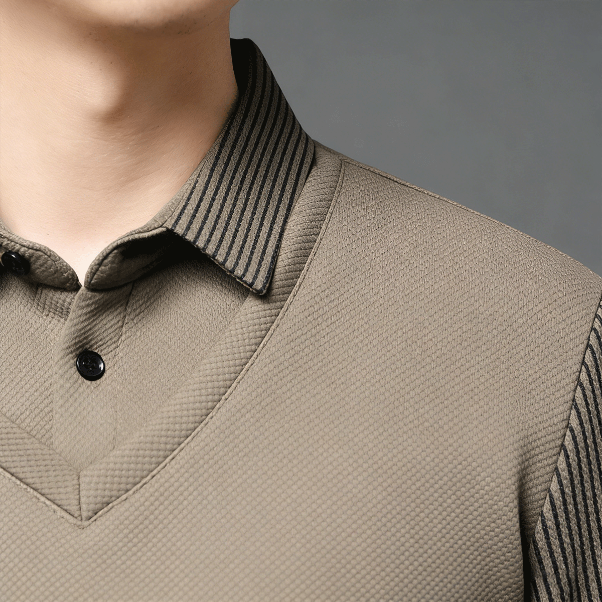 【⚡Obniżka 120 zł】【M-4XL】Dwukolorowa koszulka POLO z paskami i efektem fałszywej warstwy
