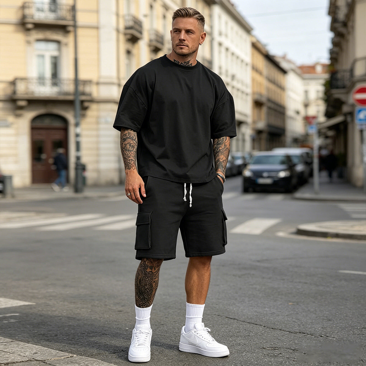 👖【Platba na dobierku】Pánska dvojdielna letná športová súprava - pohodlné tričko s krátkym rukávom a šortky na každodenné nosenie aj doma