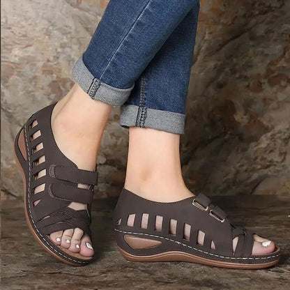 2024 nowe modne sandały damskie na co dzień, lekkie i oddychające 3644610