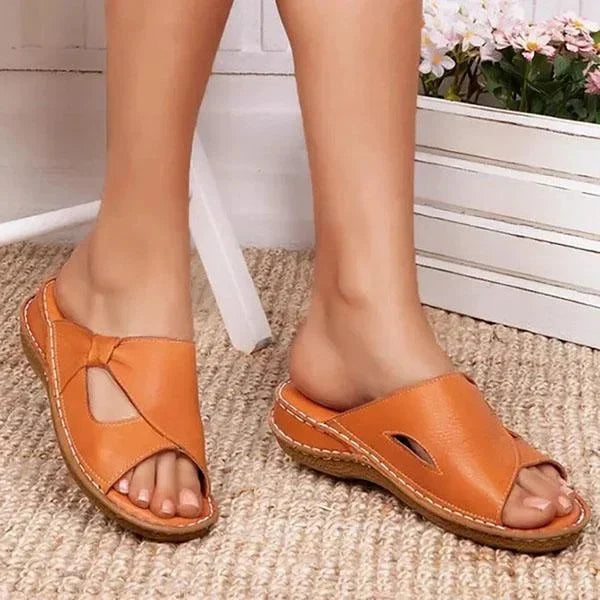【Letnia wyprzedaż】🔥【rozmiary 35-43】👡Nowe modne, wygodne klapki damskie na plażę z miękką podeszwą