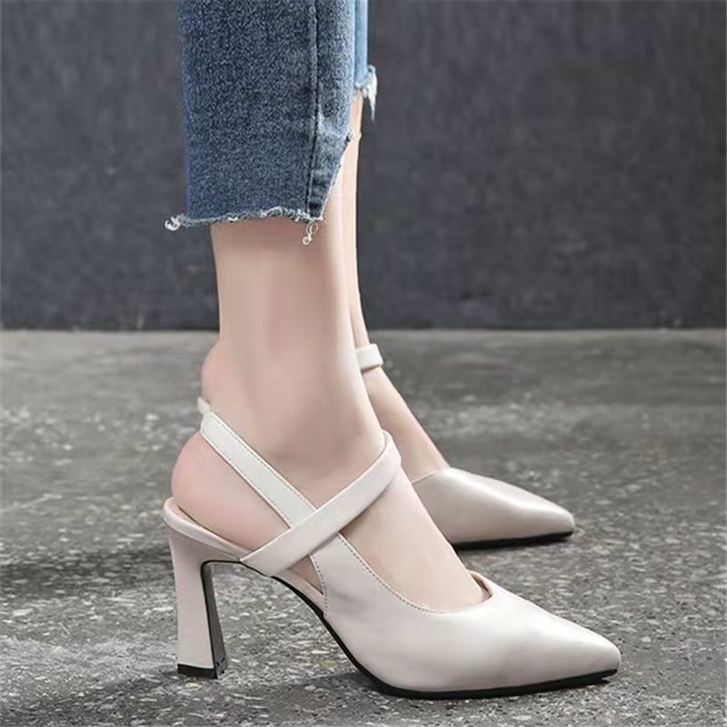 ✨Novi model 2026✨【35-40】Elegantne cipele s debelom petom i špicastim vrhom od mekane kože