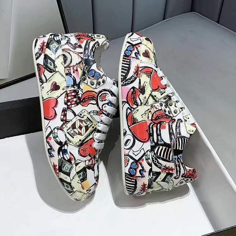 【Promocja -50%】Damskie niskie trampki na platformie z graffiti, sznurowane, casualowe