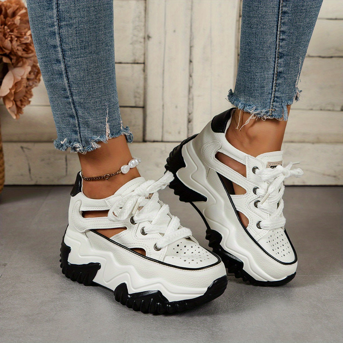 🔥【Bestseller】【35-40】Damskie sandały na koturnie z wycięciem, oddychające sznurowane buty outdoorowe, codzienne sandały na platformie
