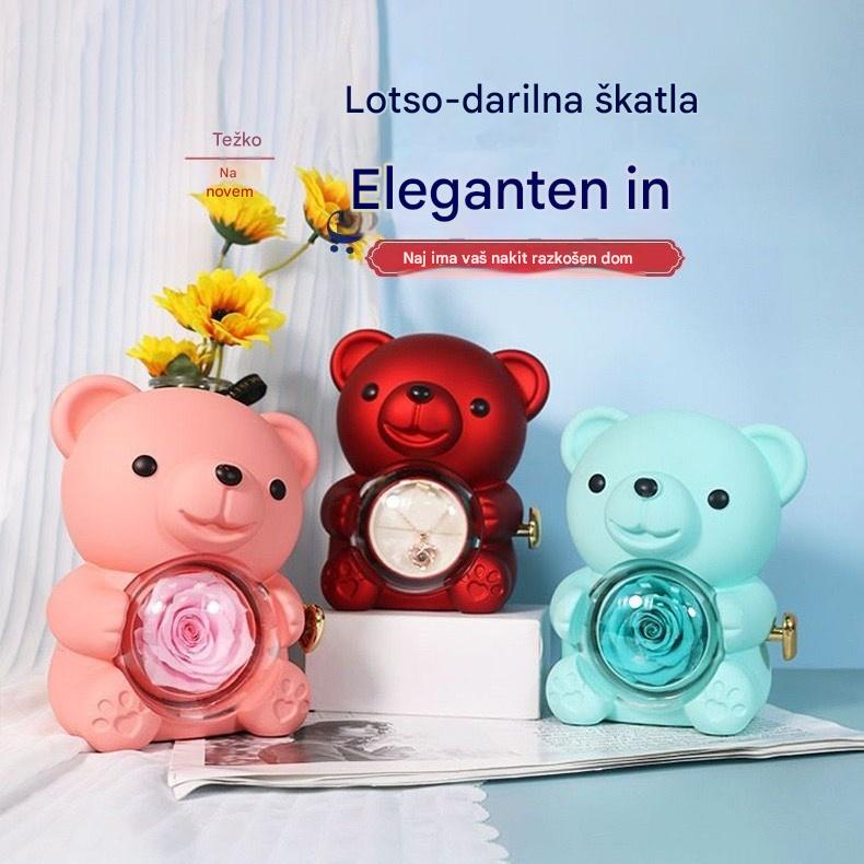✨Čudovit medvedek z vloženimi vrtnicami - Medvedki, okrašeni s pravimi vrtnicami, pakirani v čudoviti darilni škatli - romantično darilo za materinski dan, poroke in valentinovo.