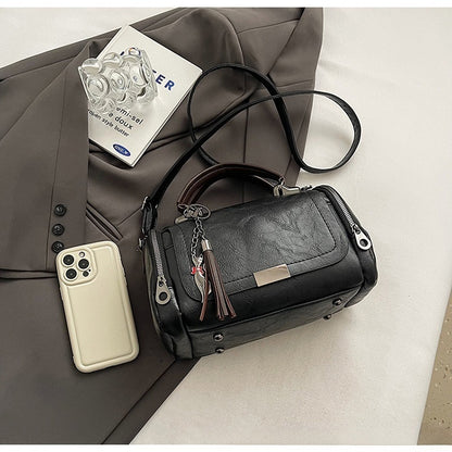 2026 Dámska crossbody taška — retro dizajn s strapcami, jednoliate patchwork prevedenie