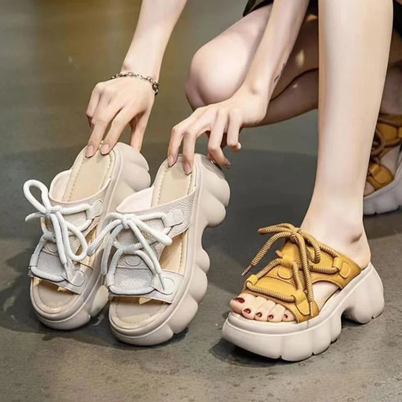 【35-40】Chunky buty na megaplatformie z sznurowadłami – Zyskujesz wzrost, styl uliczny i maksymalny komfort w jednym kroku!