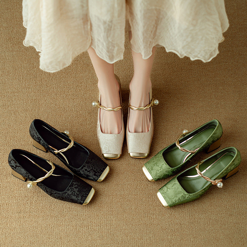 Wielka promocja ograniczona czasowo💥【35-39】✨Nowe modowe buty retro z haftem w kształcie kwiatów na rok 2025👡